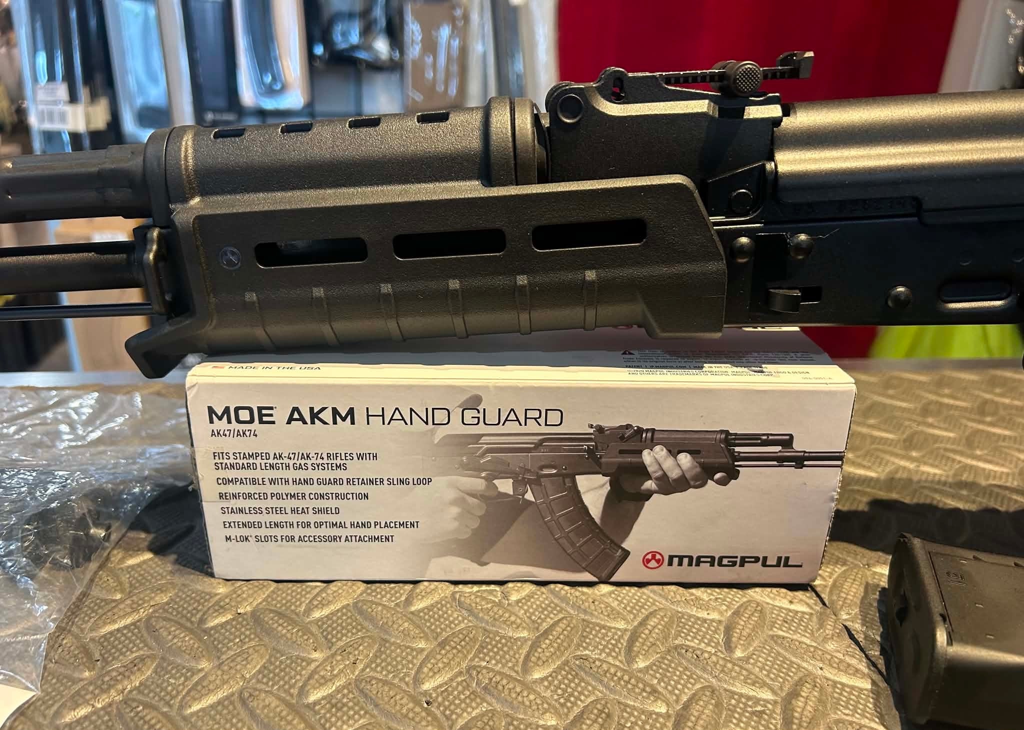 VFC AK74M GBBR / MAGPUL MOE AKM HAND GUARD AK47/AK74 AIRSOFT USED