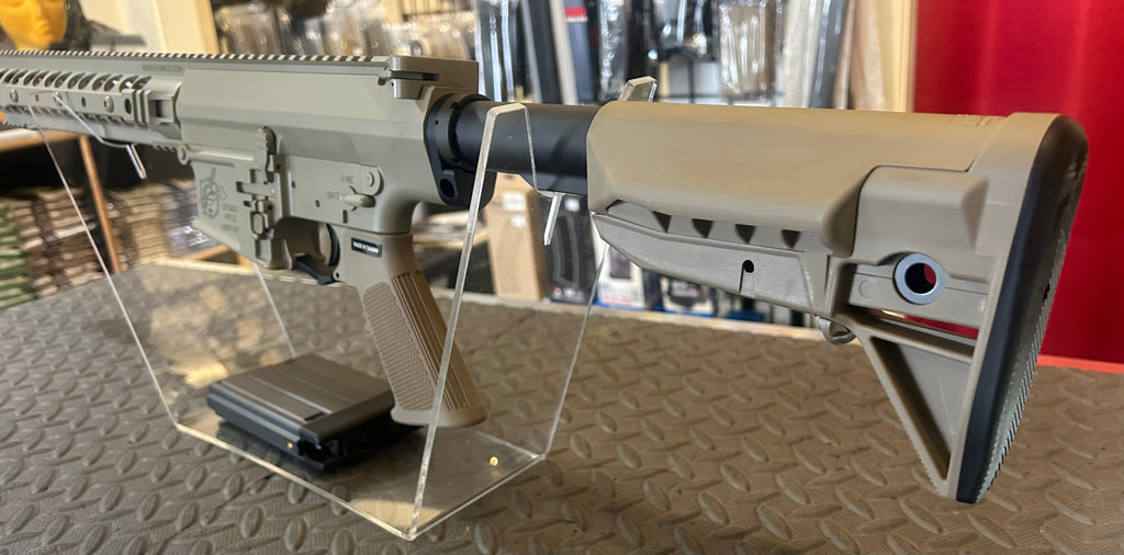VFC KAC LICENSED M110K1 SASS GBBR TAN VERY,VERY CLEAN SOLD AS USED.
NO ORIGINAL BOX.