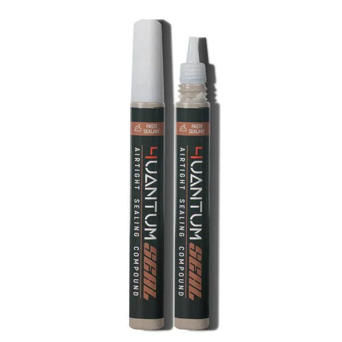 4UANTUM ANTI-LEAK SEALANT in an easy-to-use applicator for effective sealing solutions