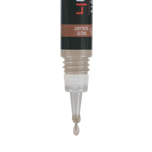 4UANTUM ANTI-LEAK SEALANT in a precision applicator tip for easy use and leak prevention