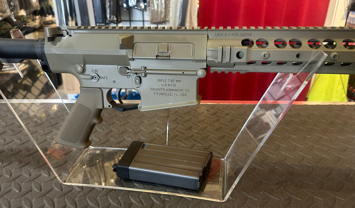 VFC KAC LICENSED M110K1 SASS GBBR TAN VERY,VERY CLEAN SOLD AS USED.
NO ORIGINAL BOX.