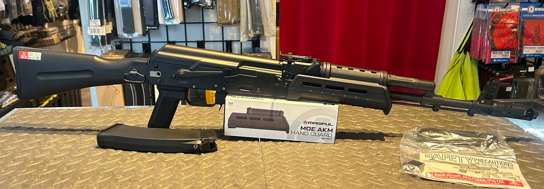 VFC AK74M GBBR / MAGPUL MOE AKM HAND GUARD AK47/AK74 AIRSOFT USED