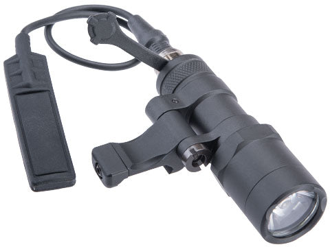WADSN LAMPE SCOUT SUREFIRE M640B PICATINY/M-LOK 560 LUMENS - DISTRICT AIRSOFT