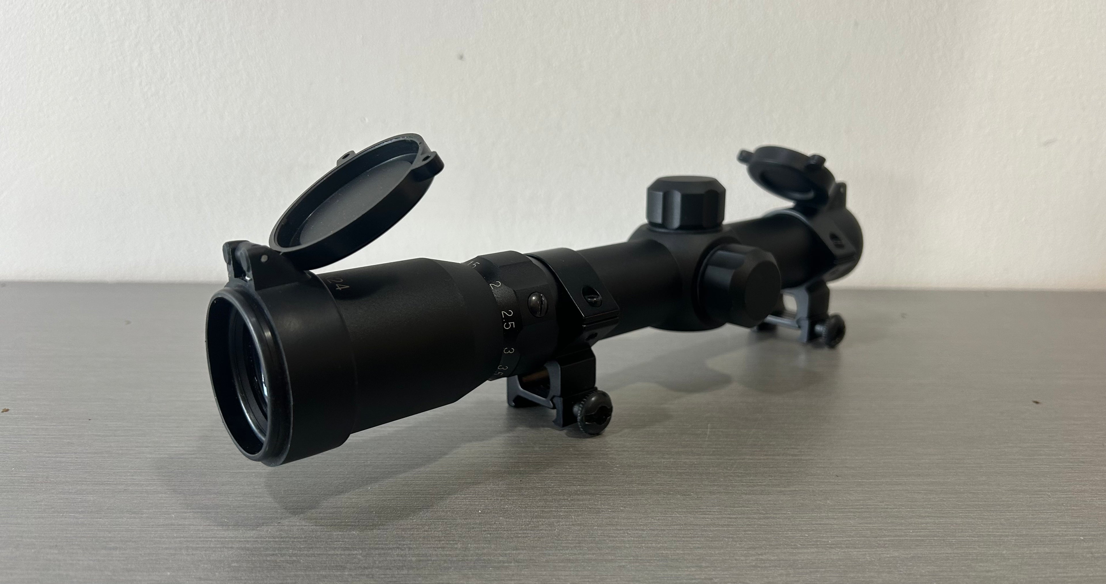 District Airsoft Precision Airsoft Scope with Adjustable Magnification and Lens Covers