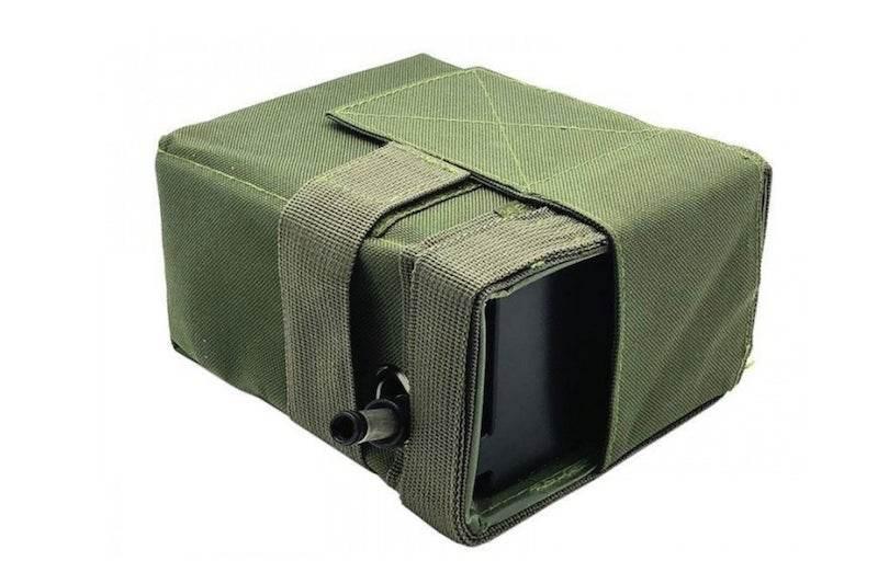 A&K M60 Magazine Pouch in Green with Secure Closure for Tactical Use