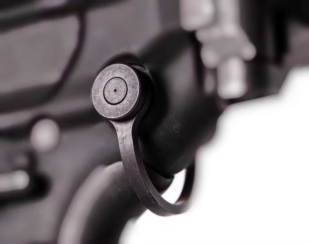 Close-up of the MCX SLING MOUNT QD AIRSOFT for secure attachment on airsoft rifles