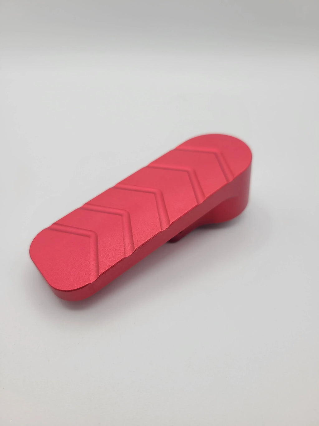 SPIRIT Red Shoulder Pad for Enhanced Grip and Comfort in Sports Accessories