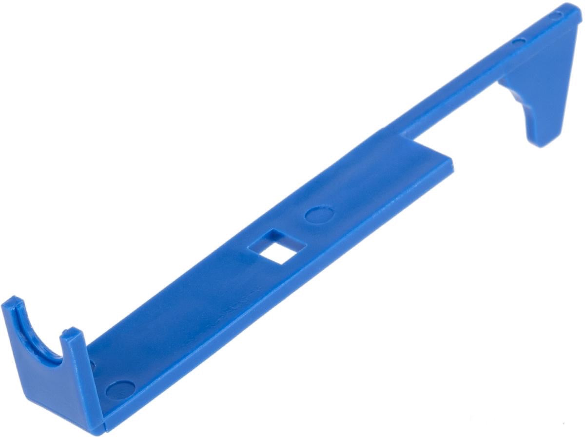 SHS pusher plate for V2 gearbox in blue, designed for optimal airsoft gun performance