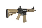 Fusil AEG Specna Arms F01 en beige et noir avec crosse ajustable et chargeur amovible