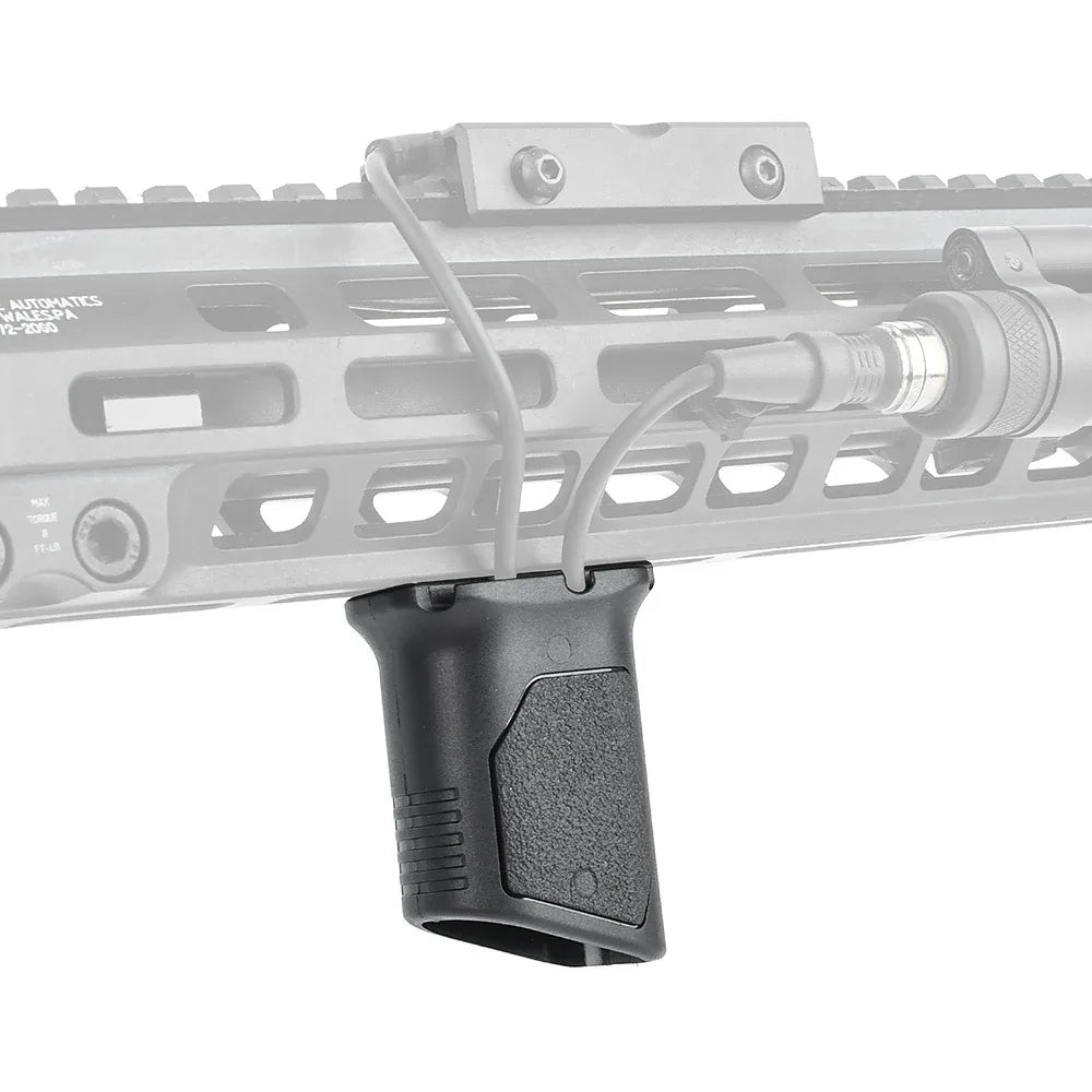 WADSN SHORT GRIP for firearms with ergonomic design and lightweight construction